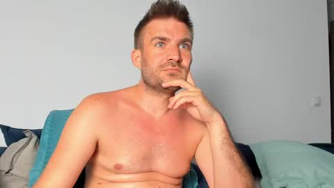 10in_deluxe online show from May 11, 2:41 pm