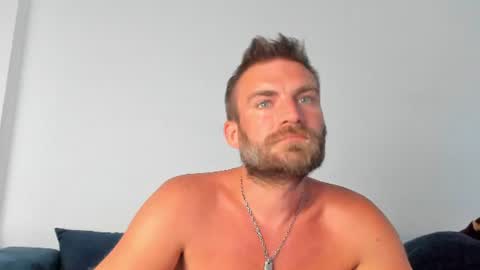 10in_deluxe online show from July 24, 7:48 am