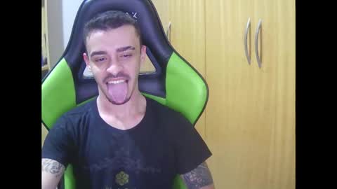 1good_vibes1 online show from July 18, 6:08 am