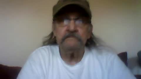 1valentine online show from August 5, 5:51 pm