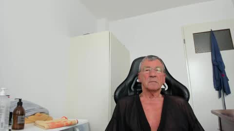 Henk online show from April 27, 1:08 pm