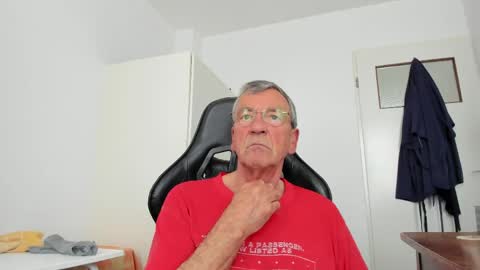 Henk online show from May 14, 12:36 pm