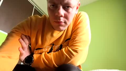 20cmpines online show from July 8, 12:42 pm
