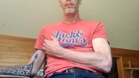 22_acacia_avenue online show from May 20, 8:43 am