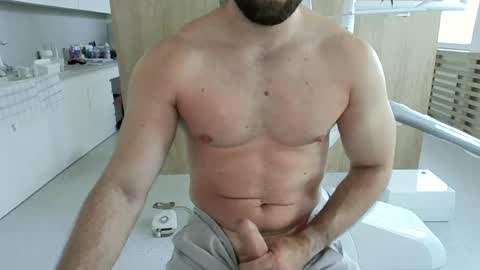2hot2furious online show from July 3, 1:06 pm