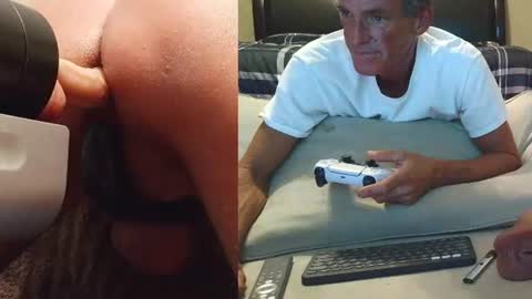2tiredoftoys online show from August 3, 3:05 am