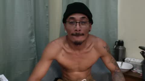 4sian7atino online show from July 12, 3:58 pm