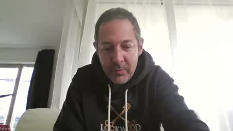Larese Carlo online show from May 5, 8:38 am