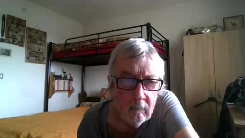 78kiss online show from June 8, 8:04 am
