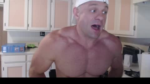 9 fat inches online show from May 5, 7:14 pm