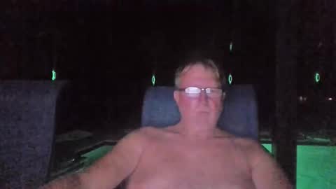 9gecko696969 online show from May 6, 3:07 am