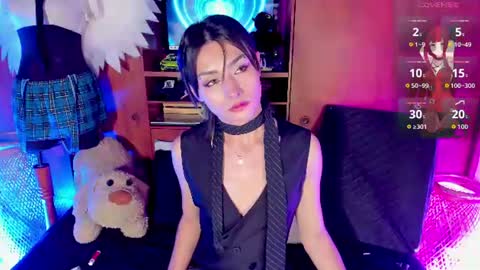 Angell Dustt  online show from July 22, 1:41 am