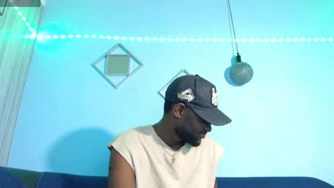 Andrew online show from May 19, 6:36 pm