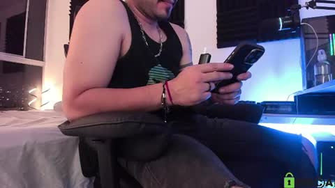  -         online show from August 5, 1:21 am
