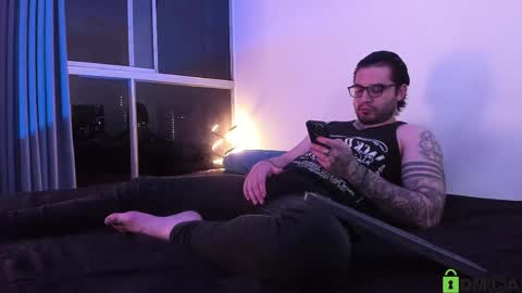  -         online show from April 27, 4:42 am