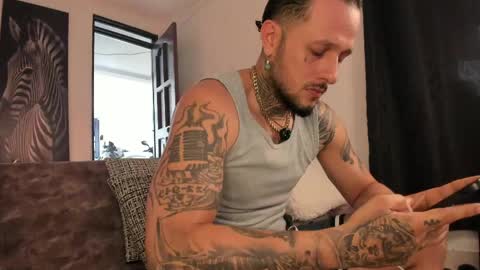 Emilio online show from May 14, 4:49 pm