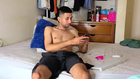 Steven online show from May 18, 10:14 pm