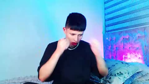 mod online show from July 29, 8:24 am