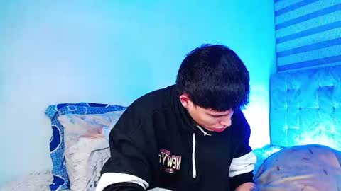 mod online show from July 1, 10:27 am