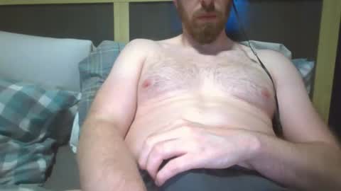 _maverick1985_ online show from May 12, 9:23 pm