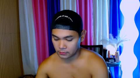 _xxcocksucker online show from July 6, 9:05 pm