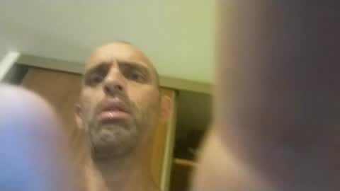 a02257661 online show from June 17, 10:00 pm