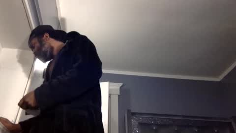a_rizzy85 online show from May 11, 8:49 am