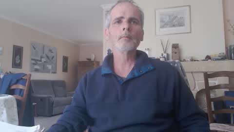 Aalex1717 online show from May 4, 1:57 pm