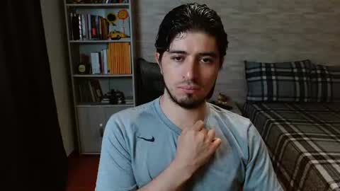 Aaron online show from July 20, 6:54 pm