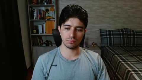 Aaron online show from May 18, 6:34 pm