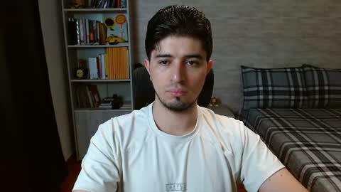 Aaron online show from July 29, 7:13 pm