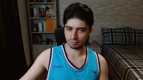 Aaron online show from May 22, 6:57 pm