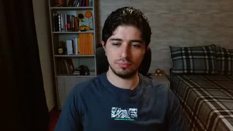 Aaron online show from July 15, 6:14 pm