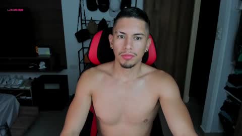 AARON  online show from August 8, 12:23 pm