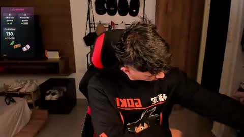 AARON  online show from July 28, 11:17 am