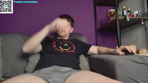 Aaron  online show from August 2, 5:28 am
