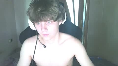 abbysal_blade online show from June 17, 7:10 am