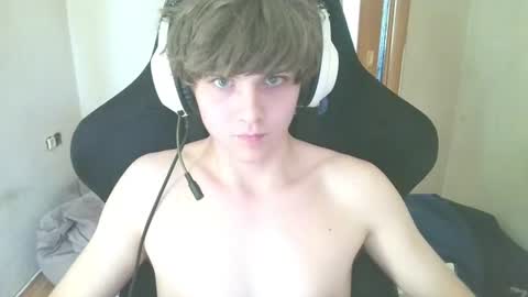 abbysal_blade online show from June 18, 9:14 am