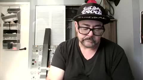 AJ online show from July 28, 1:02 am