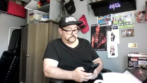 AJ online show from July 21, 2:41 pm