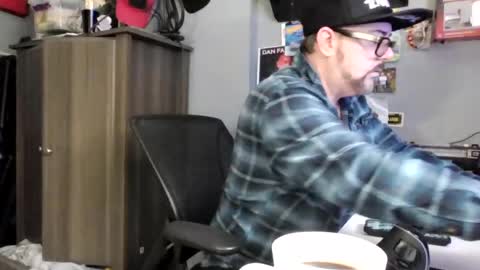 AJ online show from July 28, 2:57 pm