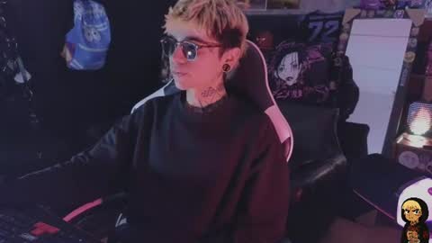 Acid Milo online show from July 11, 6:43 pm