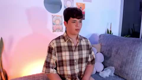 ADAM ANGELS independent model online show from June 24, 3:42 am