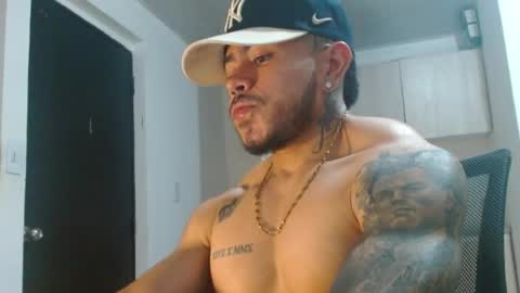adam shilder7 online show from July 22, 10:13 pm