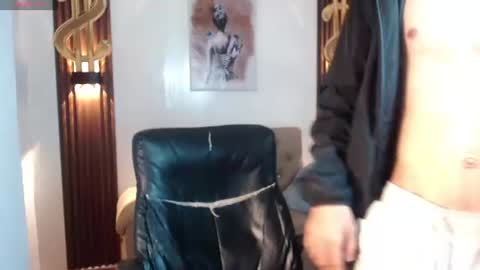 adan_tower online show from July 18, 12:43 pm