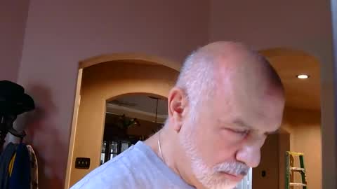 add_me_2 online show from May 20, 4:46 pm
