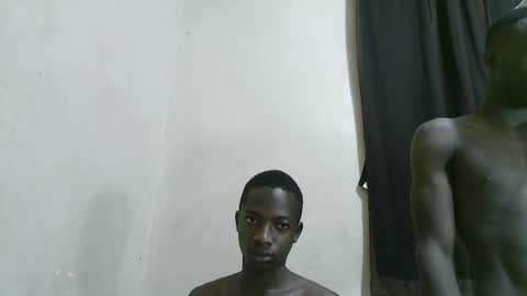 addictslove online show from August 2, 5:50 am