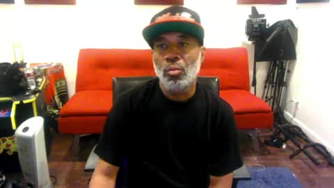 adick_ting online show from May 3, 8:00 pm