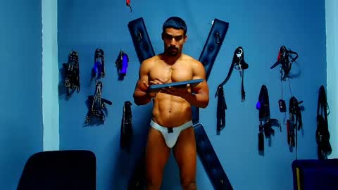 adonisdios online show from May 19, 2:23 pm