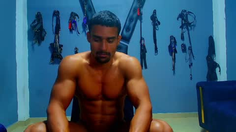 adonisdios online show from May 4, 7:48 pm